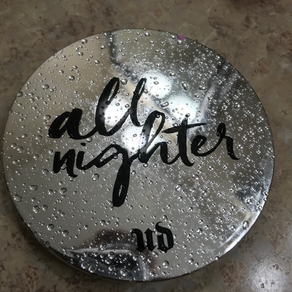 Allnighter waterproof setting powder